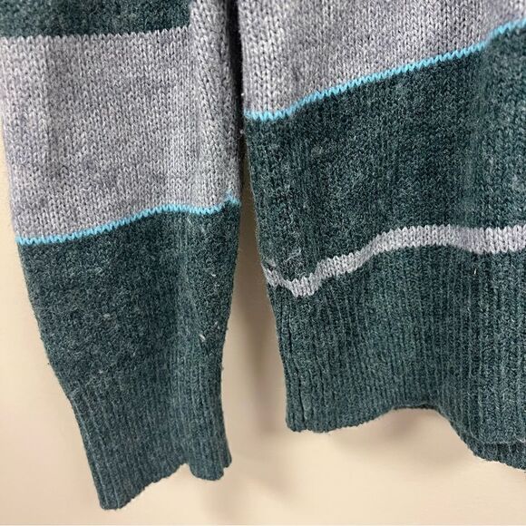 Billabong striped wool blend sweater. Size M - Picture 2 of 5